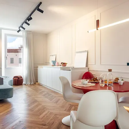 Сasa de vacaciones Palazzo Matteotti Apartment By Homey Experience
